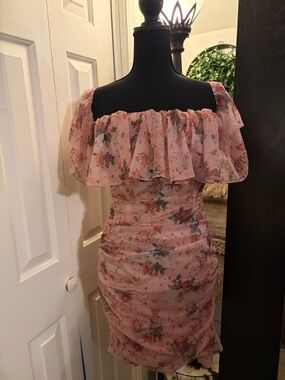 Pink Floral Off-Shoulder Ruffle Bodycon Dress